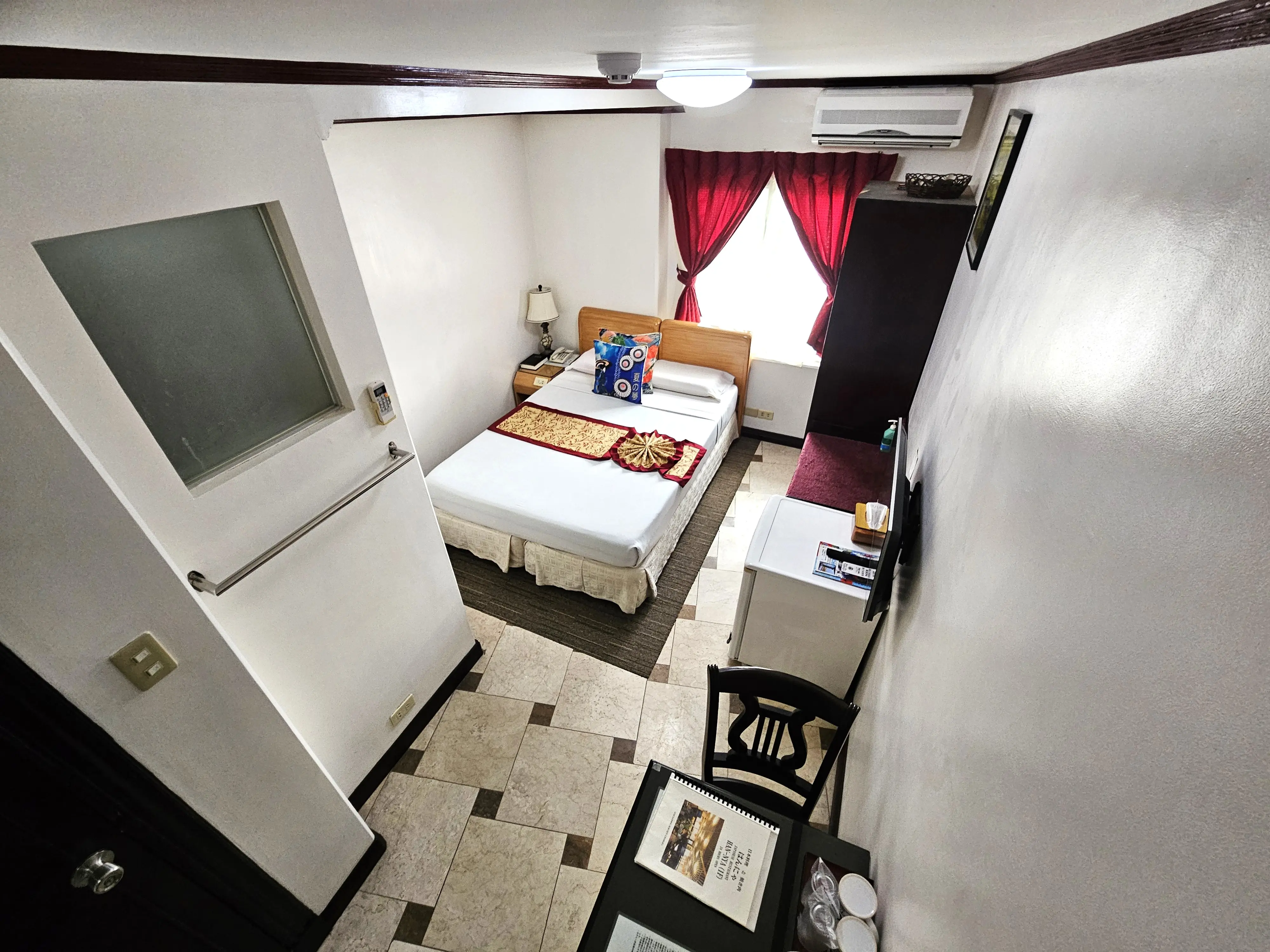 Economy Plus room